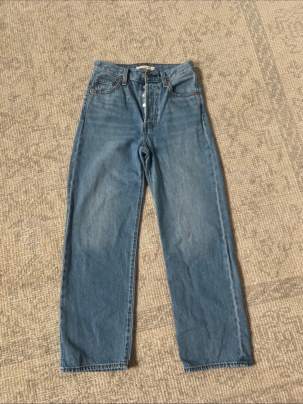 Levi’s premium ribcage straight ankle 25